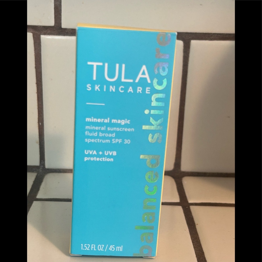 Tula- Mineral Magic Oil- Free Mineral Sunscreen Fluid Broad Spectrum SPF 30